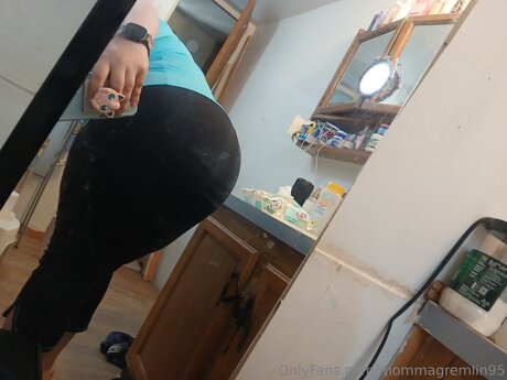Mommagremlin95 leaked onlyfans naked