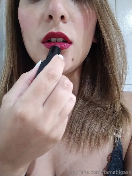 Fiamabigass only fans nudes