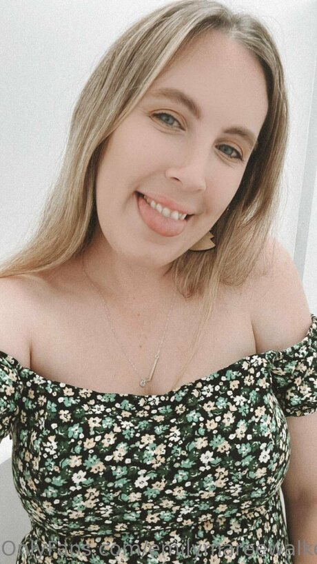 Emilymareewalker onlyfans photos