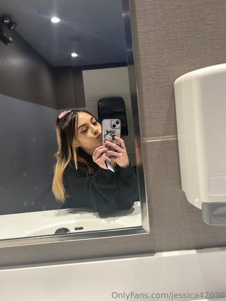 Jessica42030 onlyfans leams