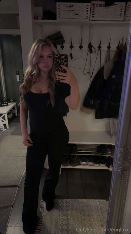 Englaxc only fans.