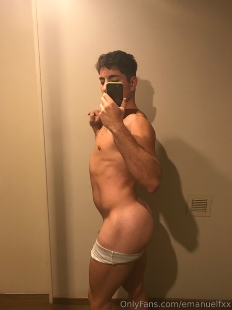 Emanuelfxx is on onlyfans