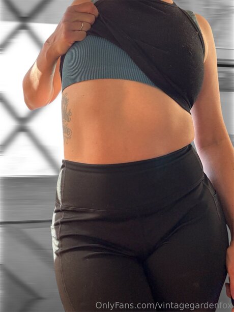 Vintagegardenfox xxx onlyfans