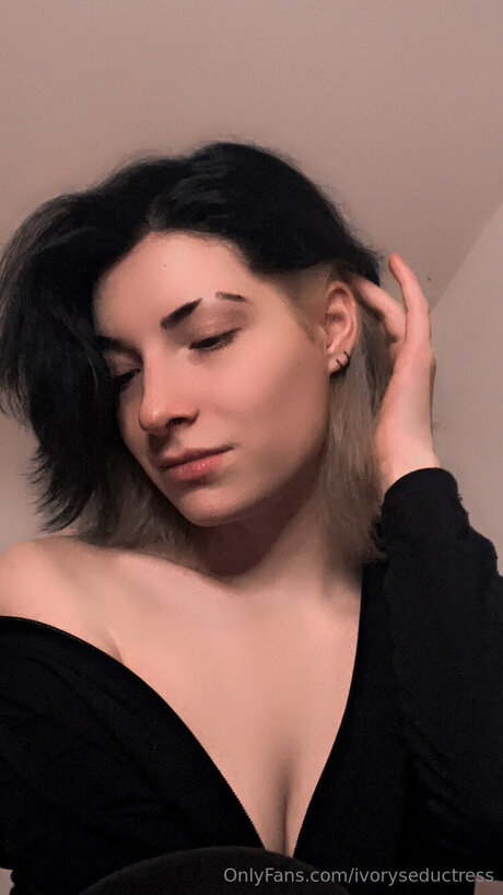 Ivoryseductress naked onlyfans