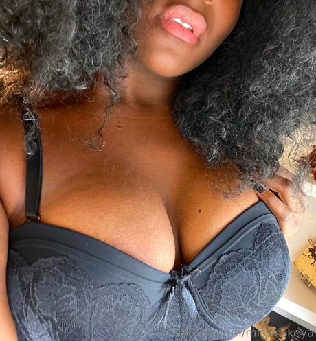 Hypnotik Kiskeya onlyfans nudes