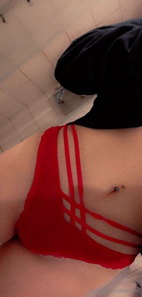 X Aia onlyfans archive