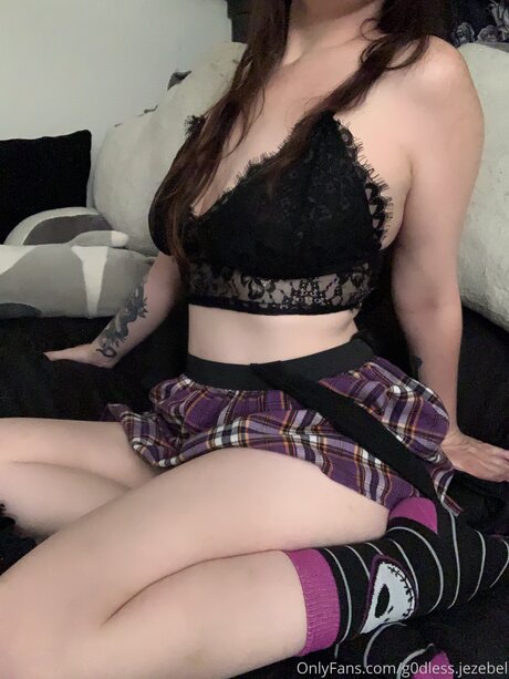 G0dless Jezebel nudes onlyfans leak