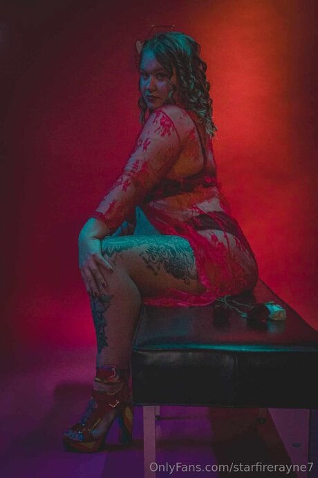 Starfirerayne7 onlyfans star