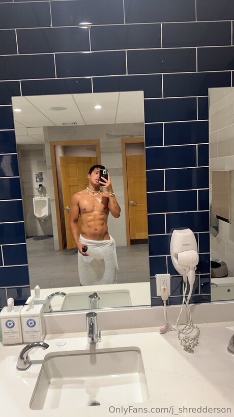 J Shredderson nude porn onlyfans