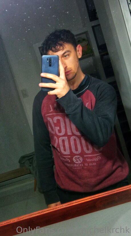 Playmike onlyfans desnuda