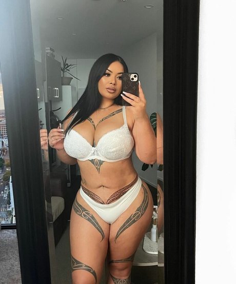 Krisy Erin feet onlyfans