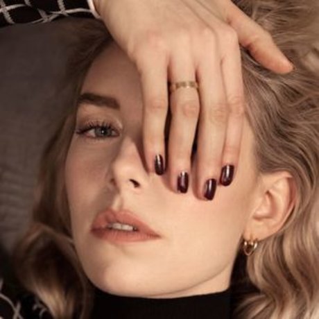 Vanessa Kirby new onlyfans leak