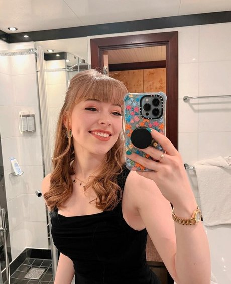 Abbie Budden onlyfans sex leak