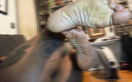 whimsybloo porn leaked onlyfans