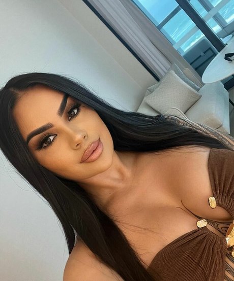 paremiria nudes onlyfans leaked