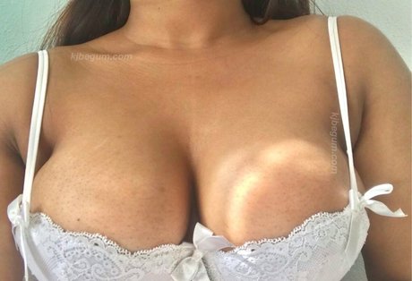 kjbegum naked onlyfans pics