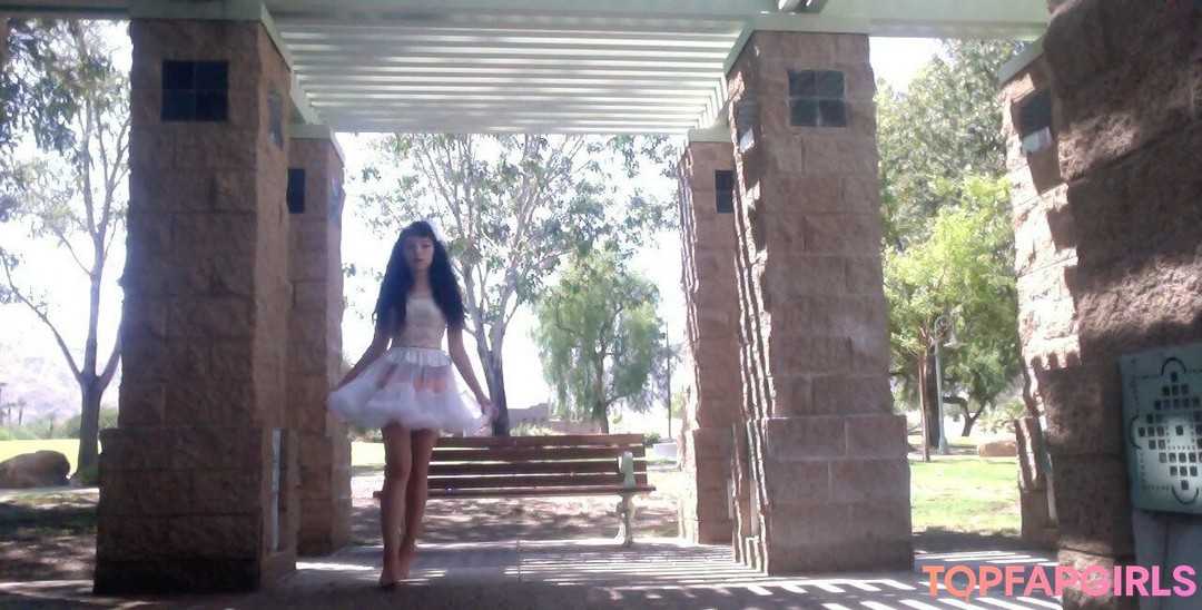 stellaaeternum onlyfans naked leak