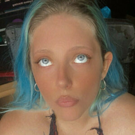 freakykay420 only fans.