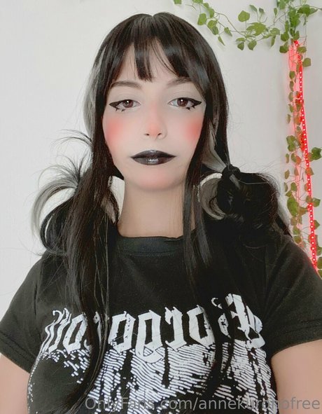 annekuronofree onlyfans leaks naked