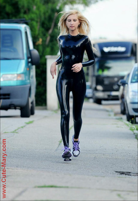 Cute Mary onlyfans nudes