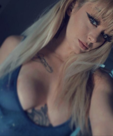 Queenjazlyn onlyfans desnuda