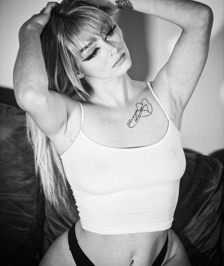 Queenjazlyn porn onlyfans