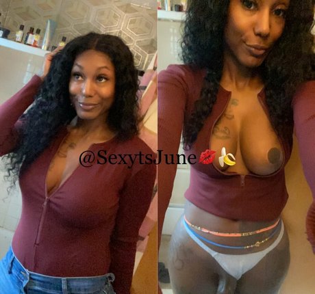 TS June Lacy leaked onlyfans.