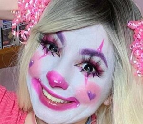 Clown Girls only fans sex