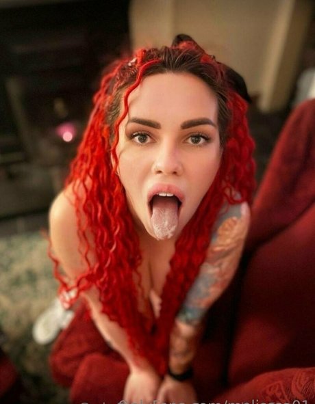 melisssa01 onlyfans striptease