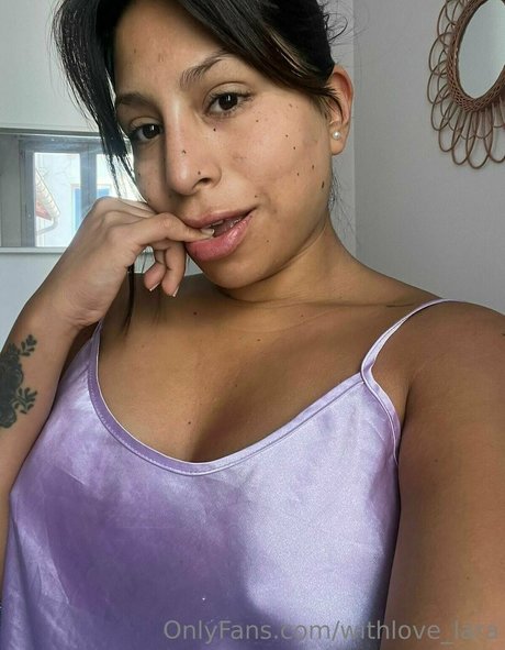 withlove lara onlyfans leaked naked