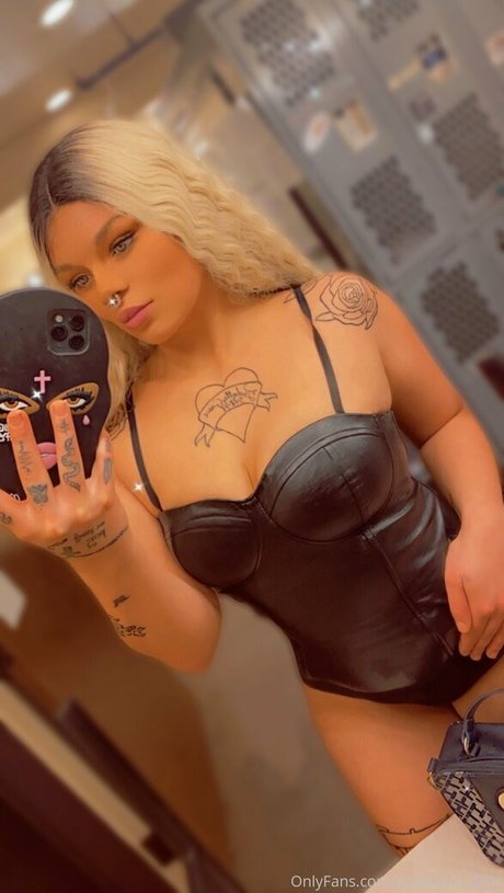 anastasia d10r onlyfans content