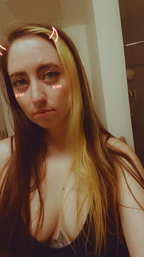 caroliiiiine nude onlyfans porn