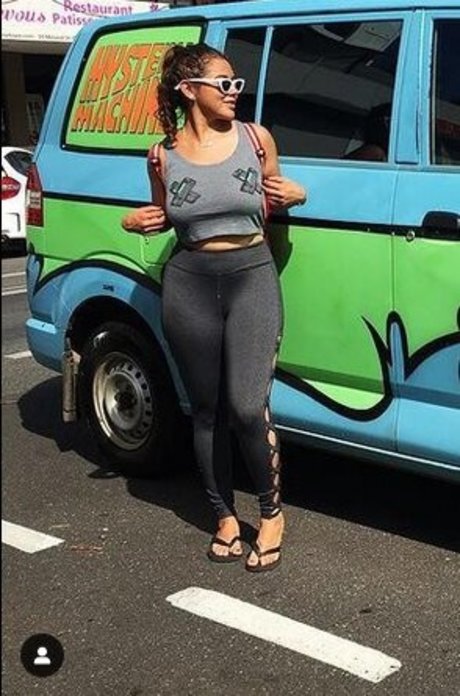 Vivi Alto onlyfans leak ass