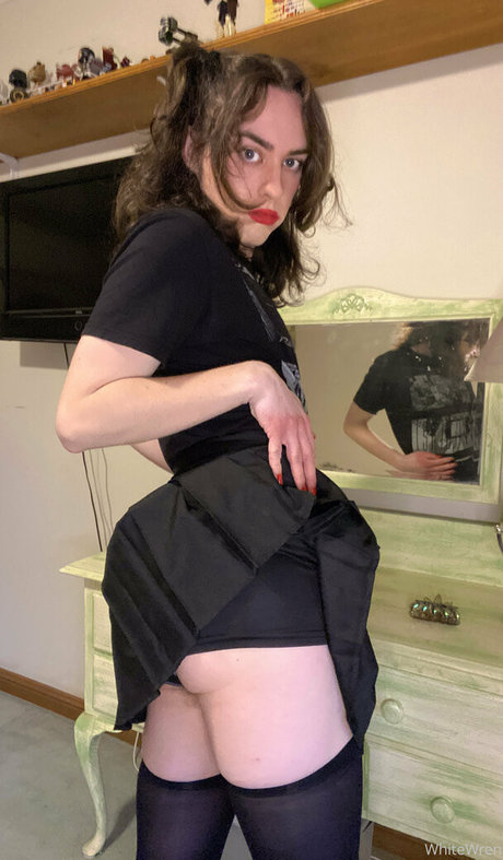 WhiteWren only fans leaks