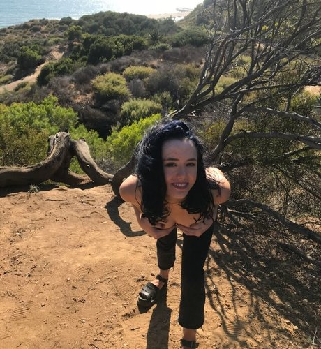 Lily Sheen onlyfans posts