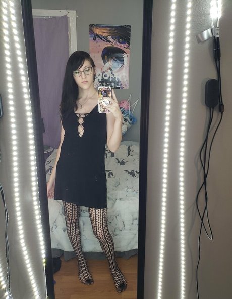 gothravemom leaked onlyfans