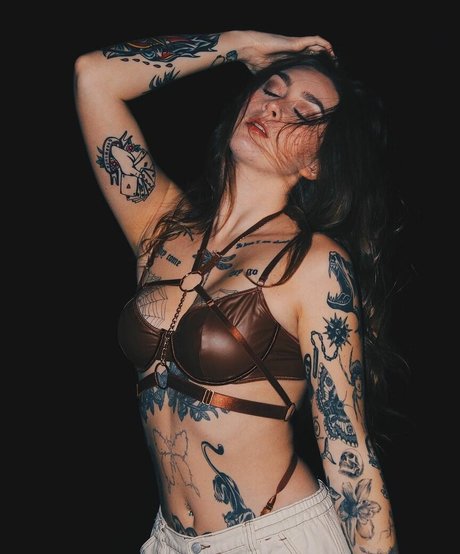 thesarahmariee onlyfans naked