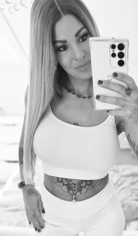 ladysecrets69 onlyfans leak fuck