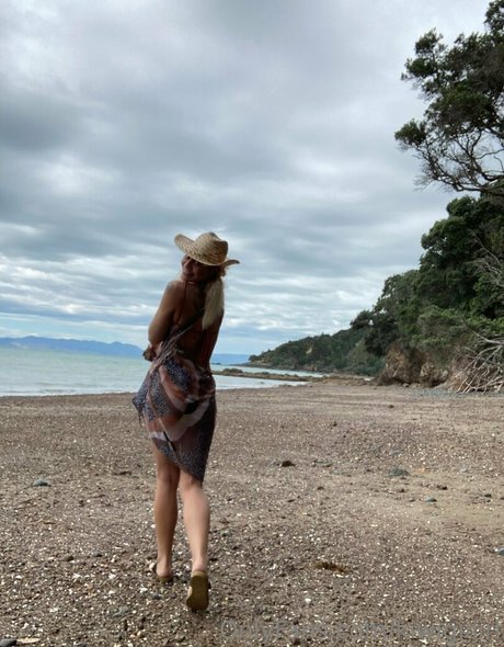 kiwigiiiirl Profile pic