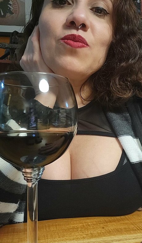 Ira Croft nude leaked onlyfans