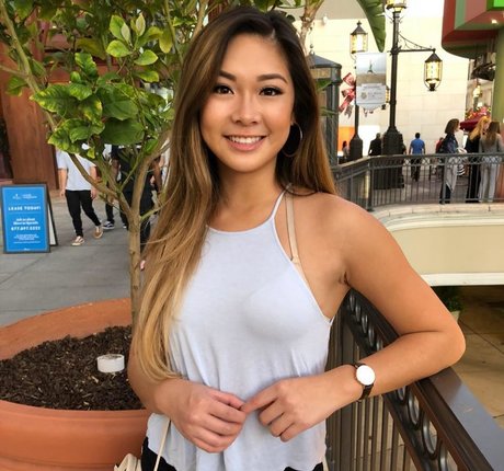 Vivian Yu onlyfans joi