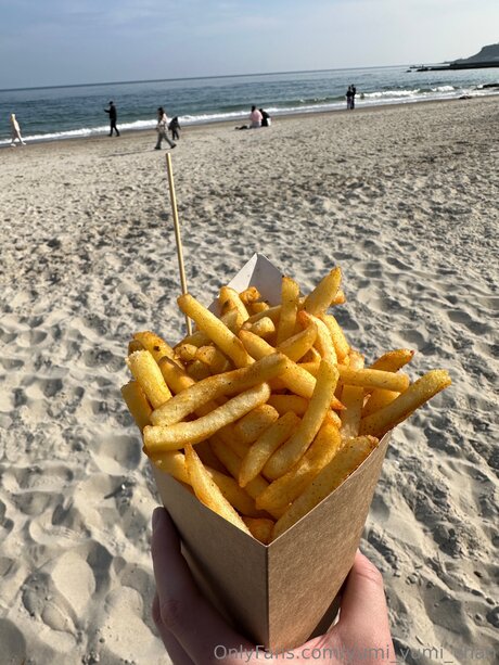 Yumi Yumi Chan onlyfans naked leaks