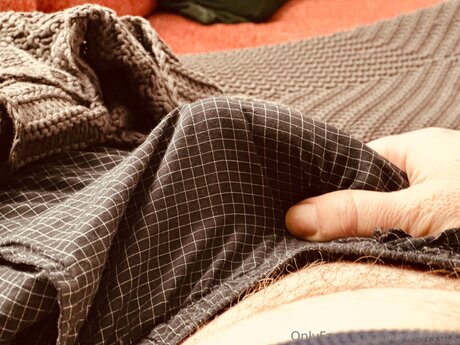 Guynewyork naked on onlyfans