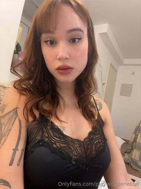 Playwithpenelopi onlyfans naked