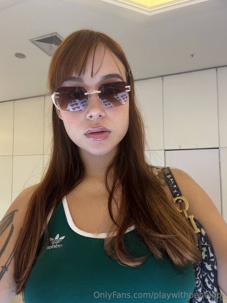 Playwithpenelopi onlyfans images