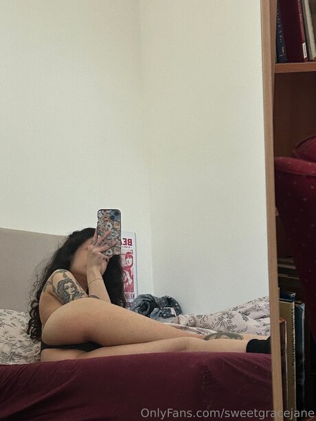 Sweetgracejane naked onlyfans