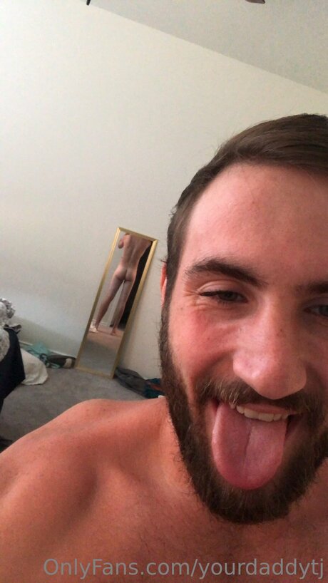 Yourdaddytj onlyfans sextape