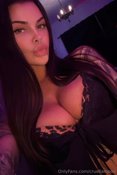 Cruellamoon onlyfans porno