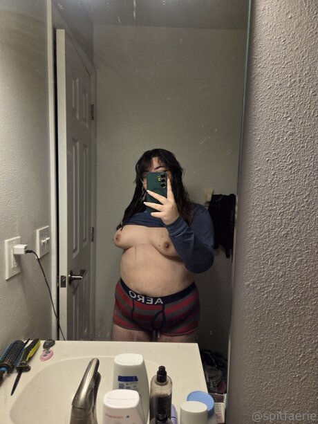 Spitfaerie sexy onlyfans