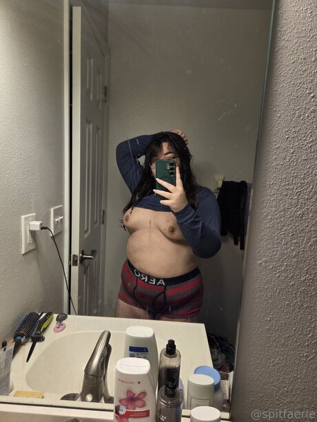 Spitfaerie nude onlyfans pics